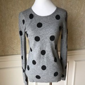 Grey cashmere sweater